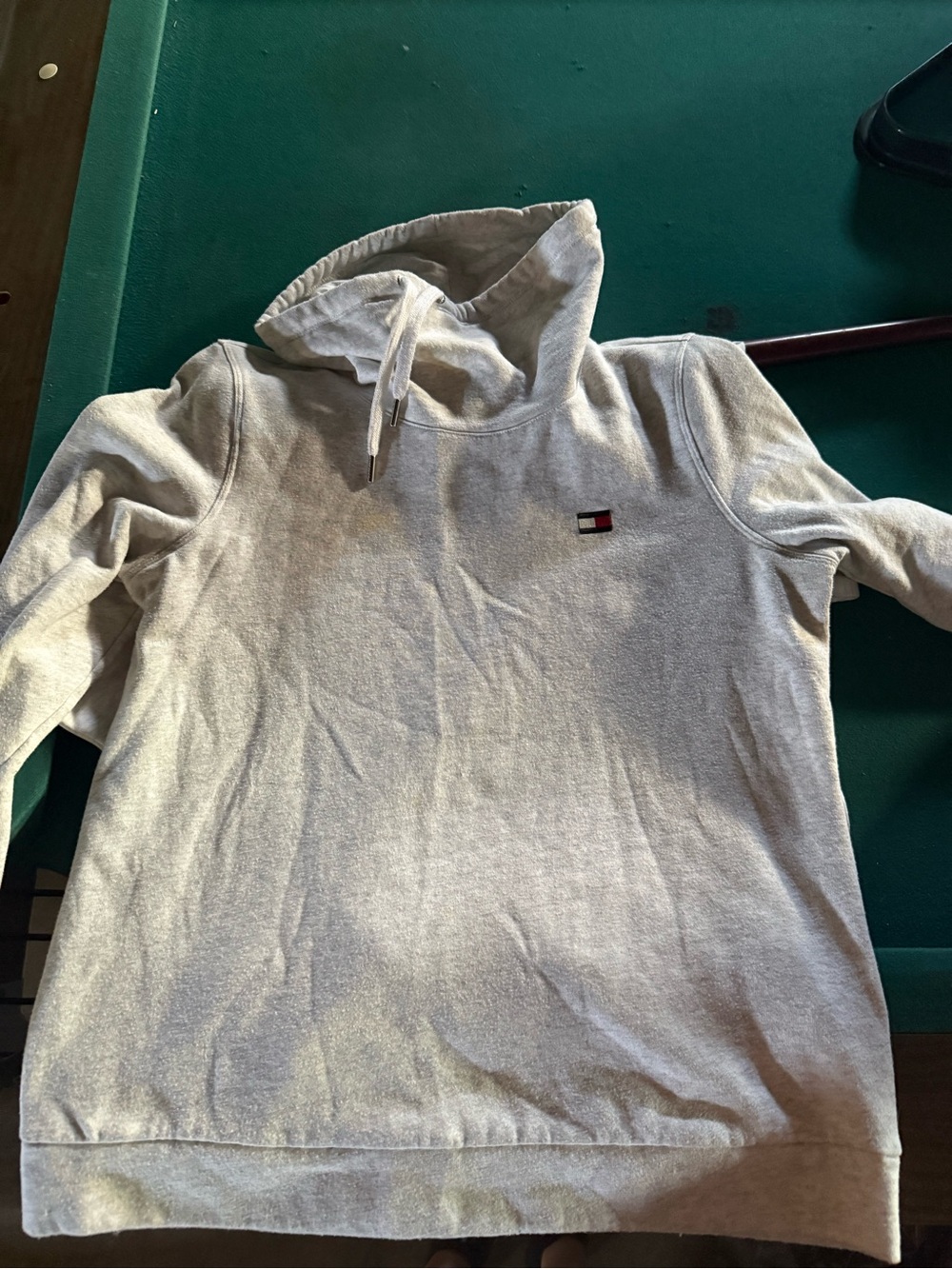 Tommy Hilfiger Light Gray Crewneck Hoodie with Flag Logo